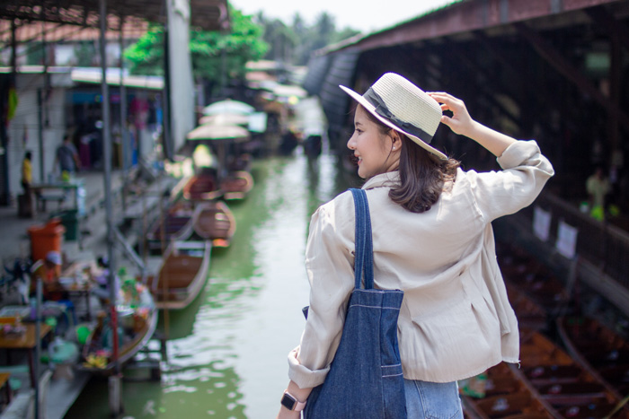 Bangkok floating market tour